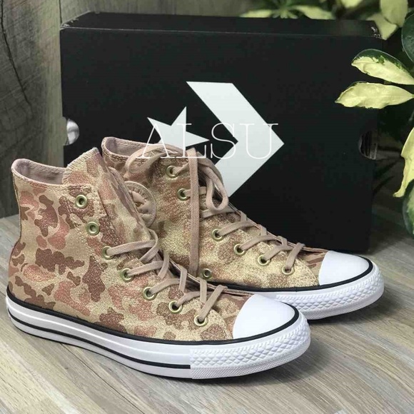 Converse Shoes - NWT Converse High Top particle beige Women's Size 10 AUTHENTIC 559837F